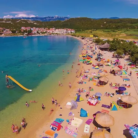 Gorgeous In With Wifi Apartamento Povljana