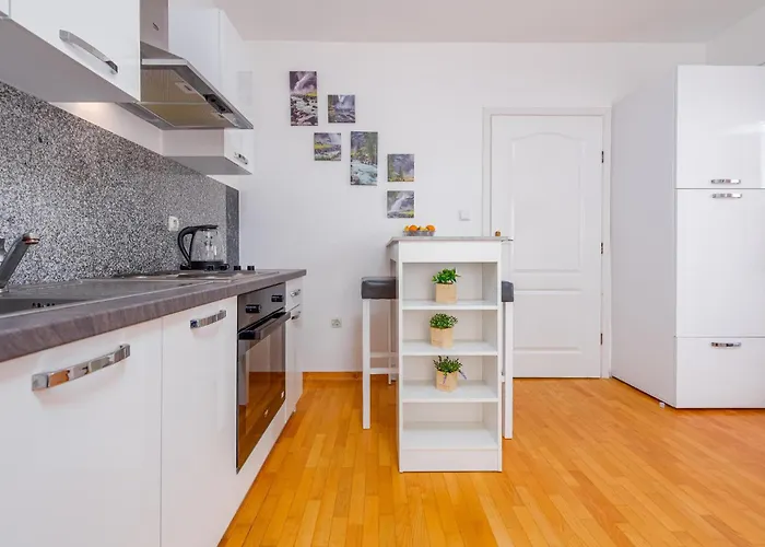 Apartament Cozy In With Wifi